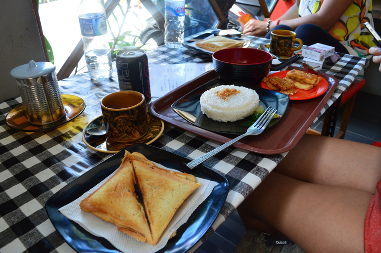 Food & Drinks 5, De'Vita Family Homestay, Malang