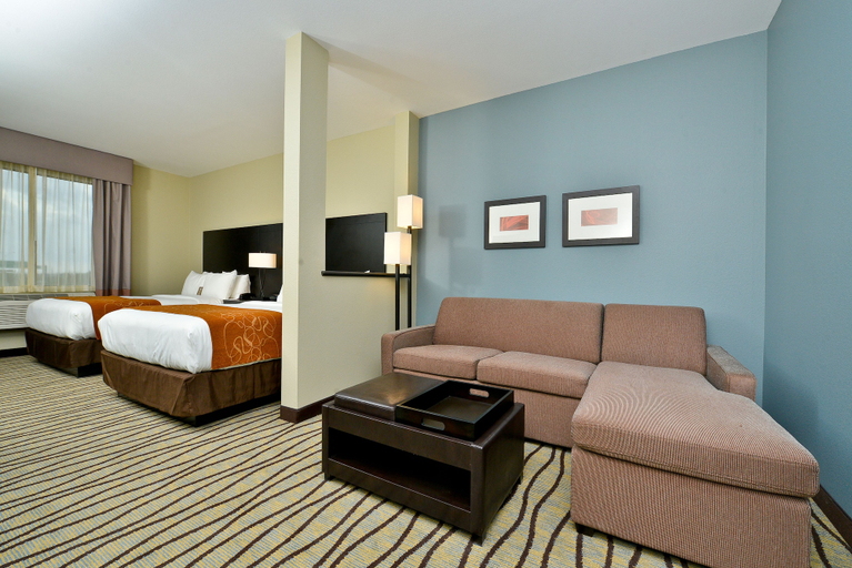 Bedroom 3, Comfort Suites near Westchase on Beltway 8, Houston
