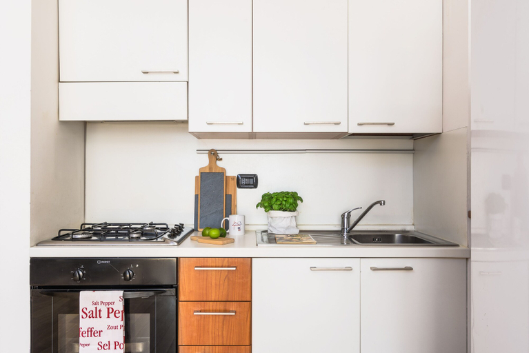 Private kitchenette 4, Home At Hotel - Naviglio Pavese, Milano