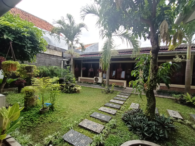 Exterior & Views 9