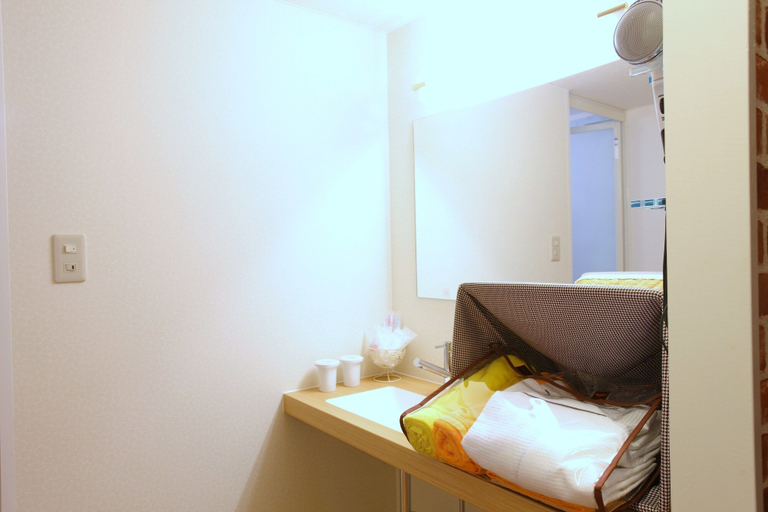 Bedroom 2, TOWN HOTEL Forty One, Kanazawa