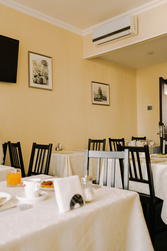 Food & Drinks 4, Seven Hills Trubnaya Hotel, Central