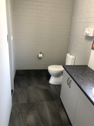 Bathroom 3, Mariner Motel, Glenelg - Portland