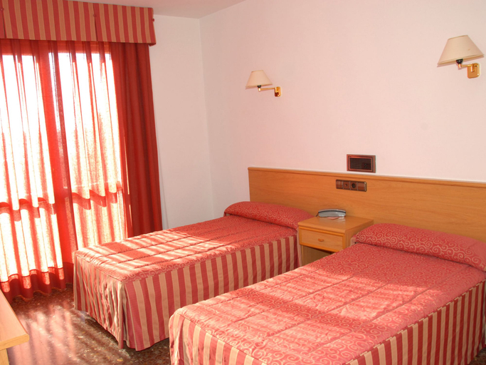 Bedroom 2, Hotel Restaurante la Imperial, Zaragoza