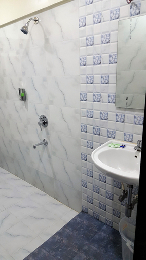 Bathroom 5, Dragonfly Apartments Emerald, Mumbai Suburban