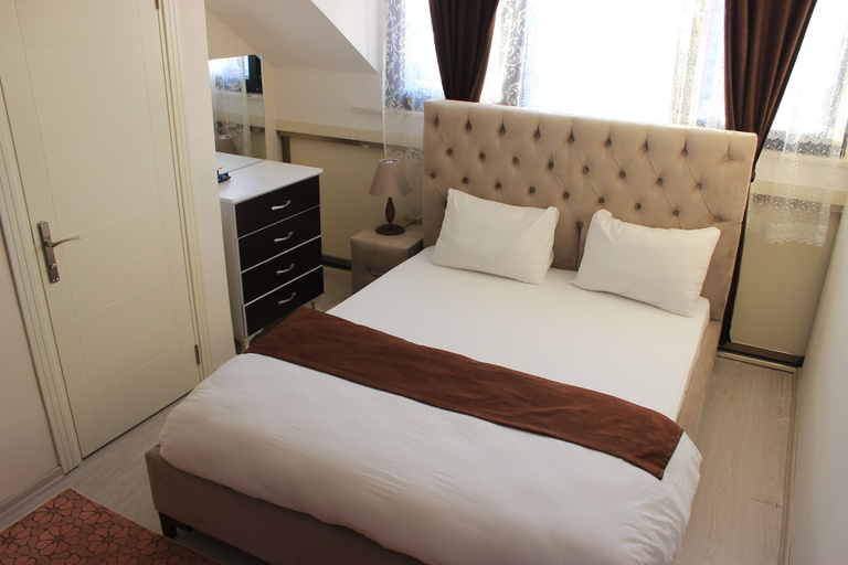 Bedroom 2, Blue Life Suites, Pendik