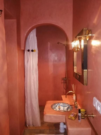Bathroom 5, Riad Dar Nakhla, Marrakech
