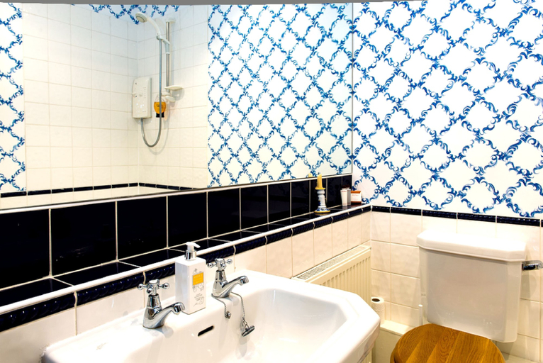 Bathroom, Quality Stay 3-Bedroom Apartment, Edinburgh