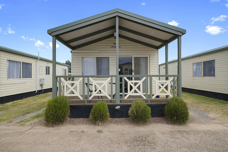 Exterior & Views 2, Benalla Tourist Park, Benalla - Benalla