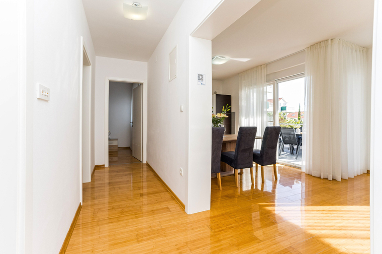 Others 5, Summer Breeze Apartments, Novalja