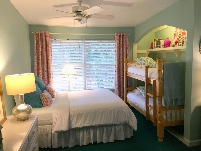 Bedroom 4, Key Largo Cottages, Monroe