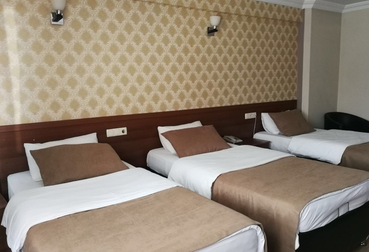 Bedroom 3, Karayel Hotel, Merkez