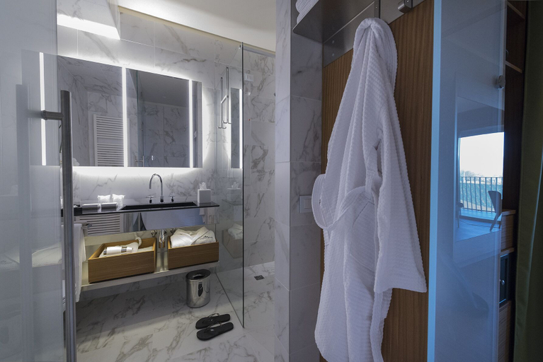 Bathroom 5, Villaverde Hotel & Resort - Wellness Spa & Golf, Udine
