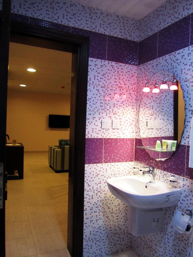 Bathroom 5, JW Inn Hotel, Al Khobar