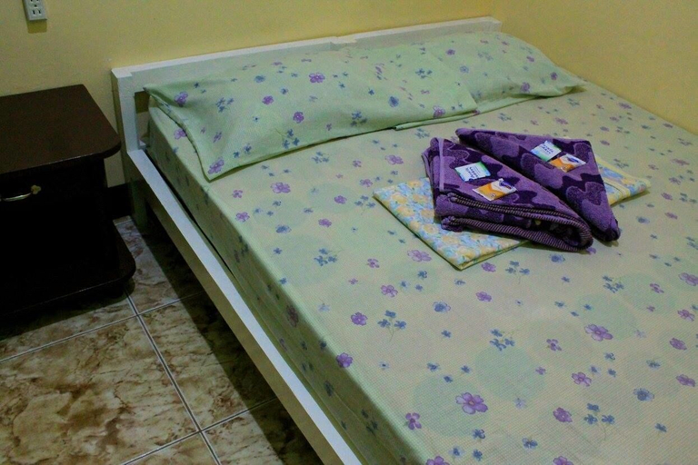 Bedroom 2, 7P2 Bed and Breakfast, Carmen
