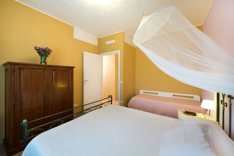 Bedroom 3, Casa Lina, Arezzo