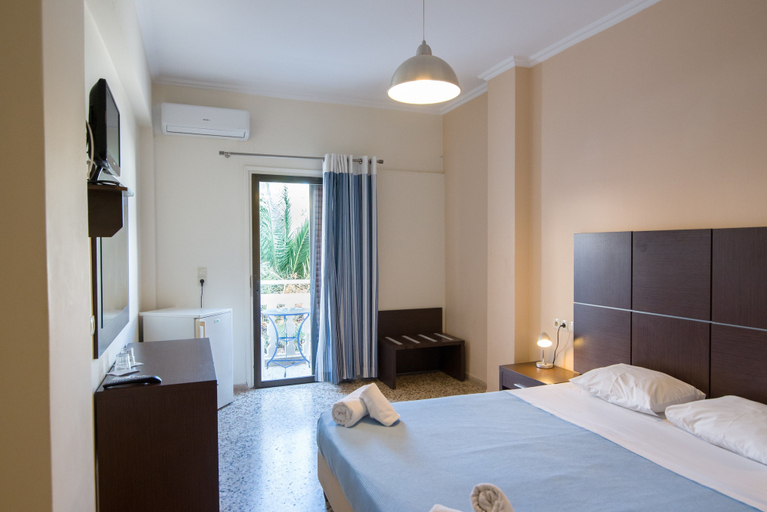 Bedroom 3, Kamari Blu, South Aegean