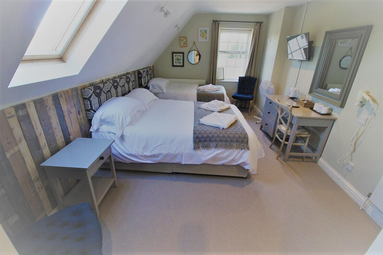 Bedroom 3, The Tawny Owl, Wiltshire