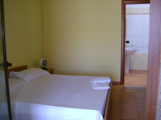Bedroom 3, Oasi B&B, Lecce