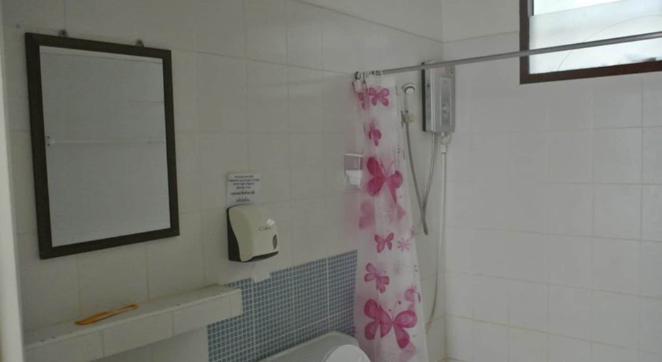 Bathroom, Ingdao Resort, Muang Khon Kaen