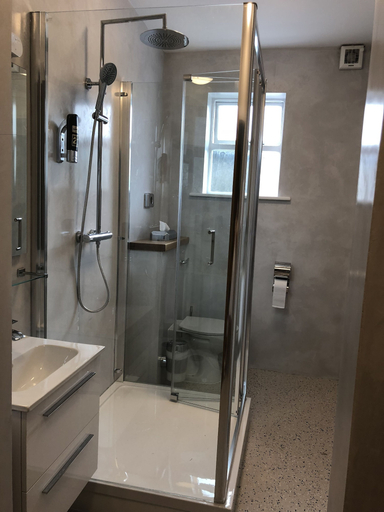 Bathroom 3, Eyre Square Townhouse