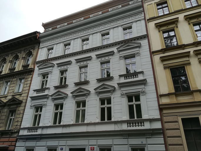 Exterior & Views 2, Chevron Design Hotel Prague, Praha 6