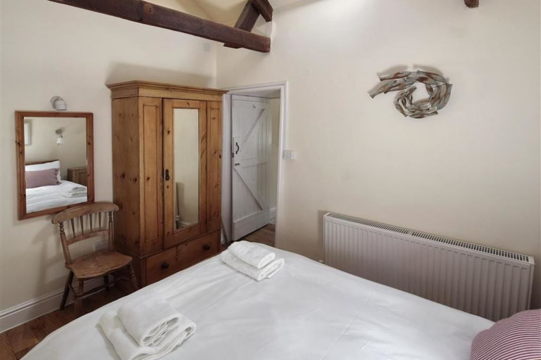 Bedroom, Green Door - Thrift, Cornwall