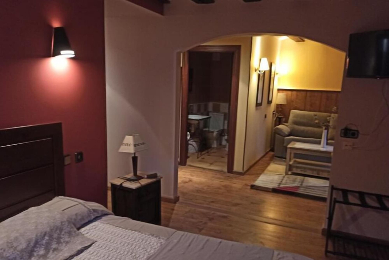 Bedroom 4, Hostal Rural La Calera, La Rioja