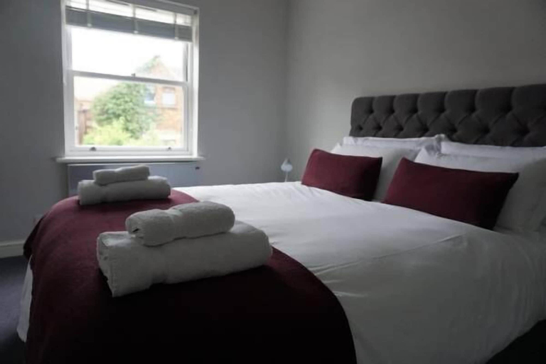 Bedroom 2, 3 Summertown Court, Oxfordshire