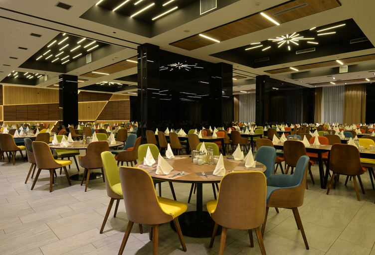 Food & Drinks 5, Hills Sarajevo Congress & Termal SPA Resort, Sarajevo