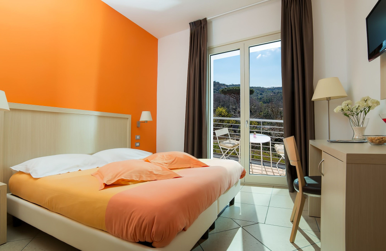 Bedroom 3, De Maria House Bed & Breakfast, Napoli