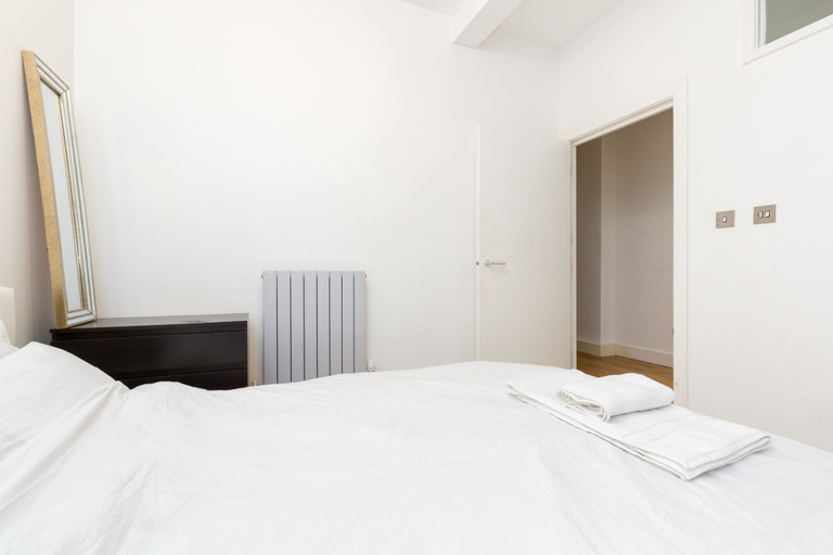 Bedroom, Birmingham Serviced Apartments- Wexler Lofts, Birmingham