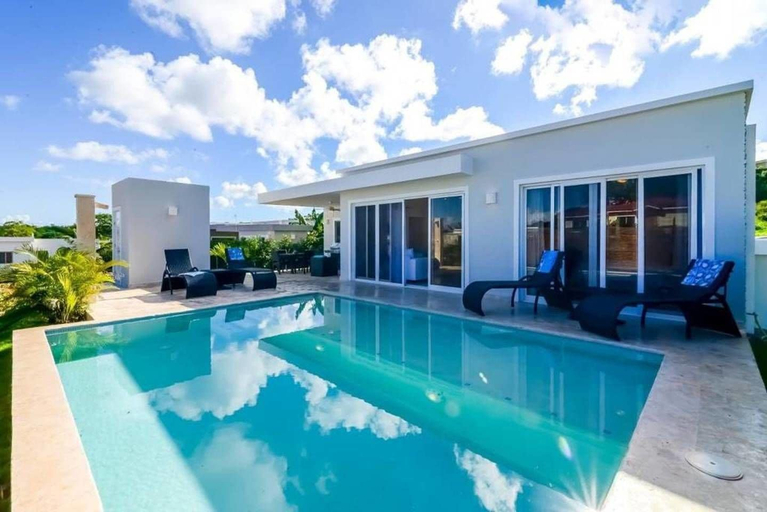 Sport & Beauty 5, Professionally Decorated Open Concept Villa, Sosua