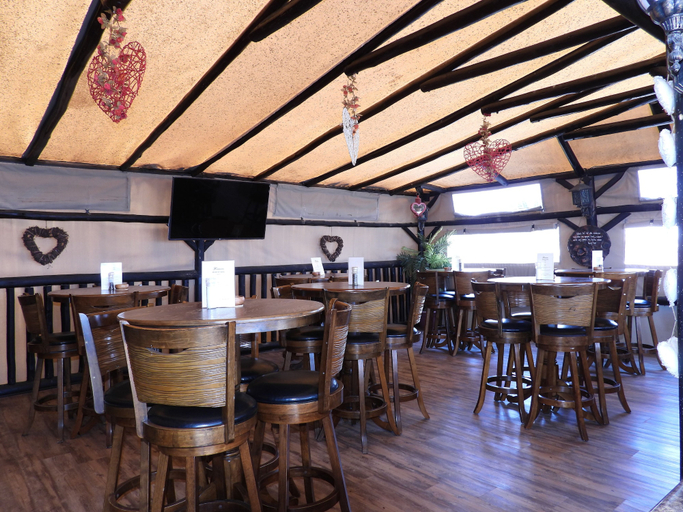 Food & Drinks 4, Footprints Self-Catering & B&B, Swakopmund
