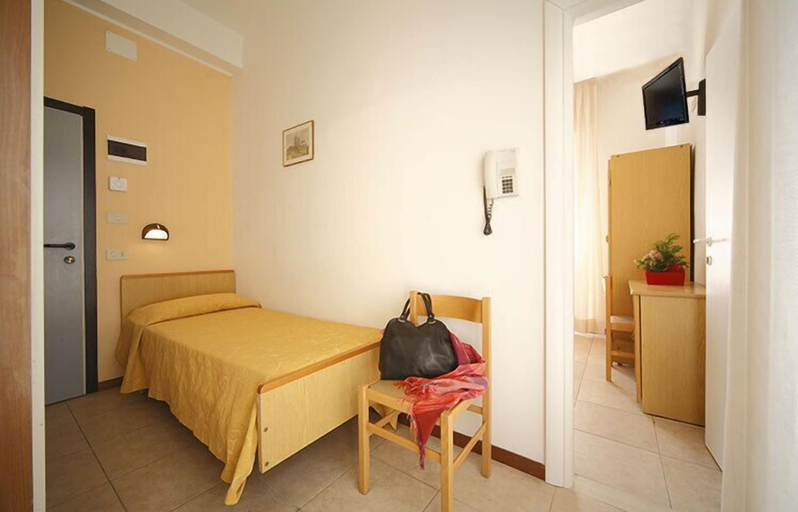 Bedroom 3, Hotel Sport, Rimini