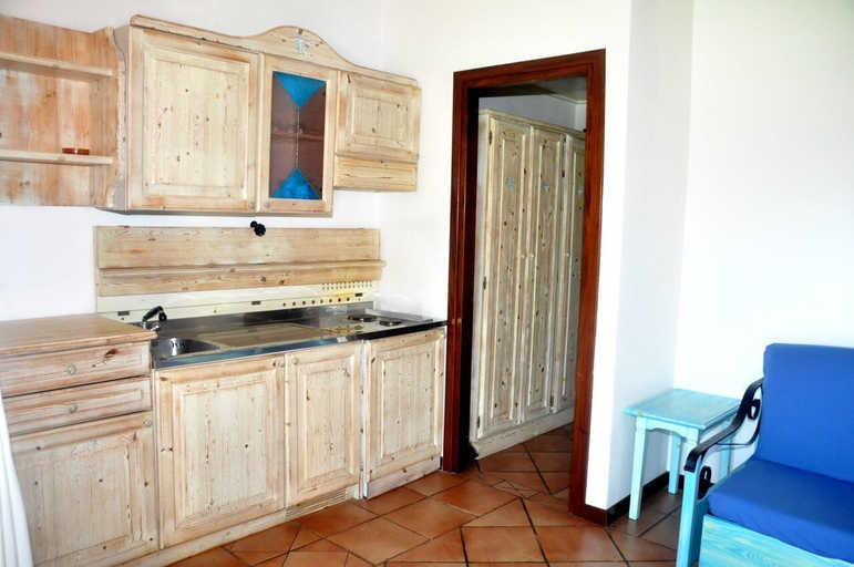 Others 5, Liscia Eldi Residence, Nuoro
