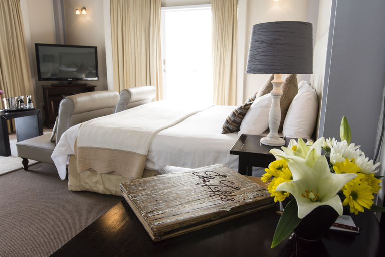 Bedroom 4, The Lofts Boutique Hotel, Eden