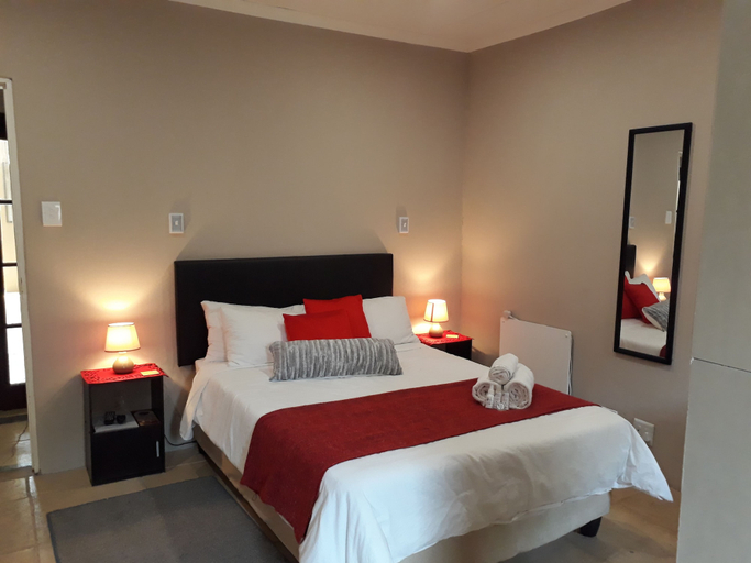 Bedroom 3, The Guest House, Gert Sibande
