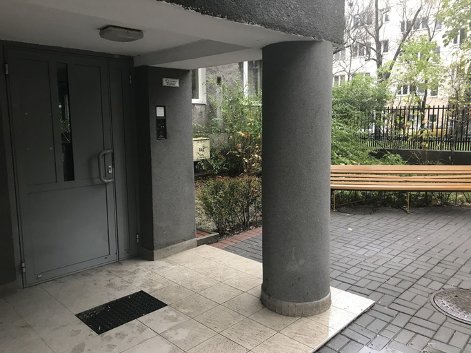 Others 5, West Apartments Hoża 36, Warsaw