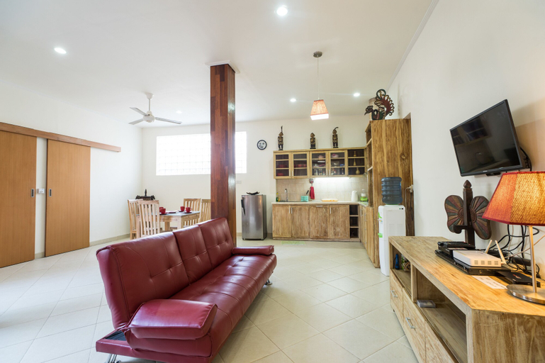 Others 5, Soa Wonga House, Denpasar