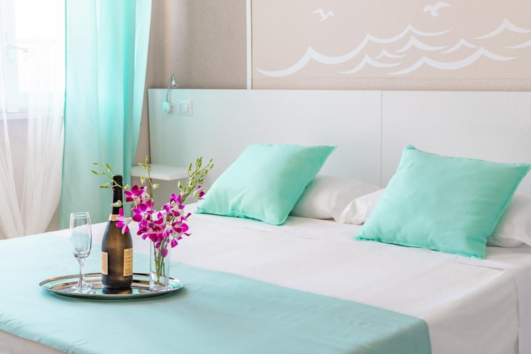 Bedroom 4, La Smeralda - Boutique Rooms and Breakfast, Olbia-Tempio