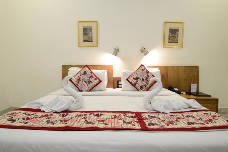 Bedroom 2, Hotel Yulia, Jaipur