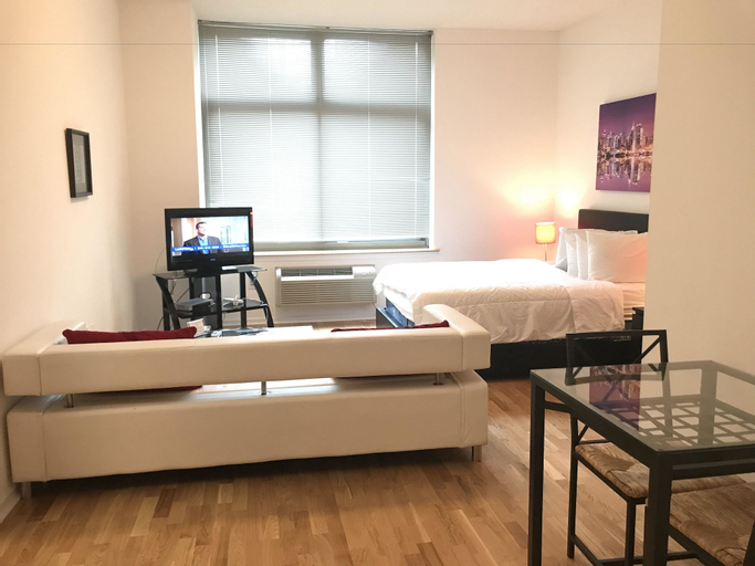Downtown Luxury Suites, Hudson