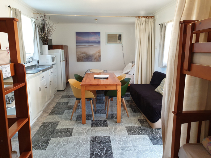 Others 5, KI Caravan Park, Kingscote, Kangaroo Island