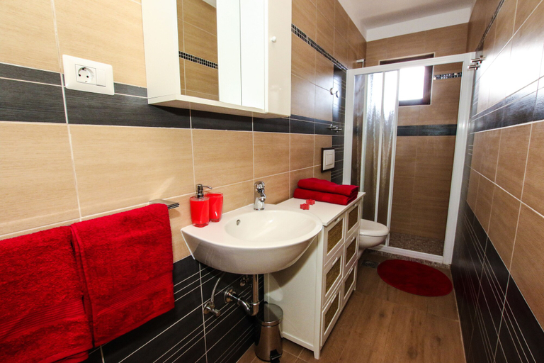 Bathroom 3, Apartment Tina with Hot Tub, Poreč
