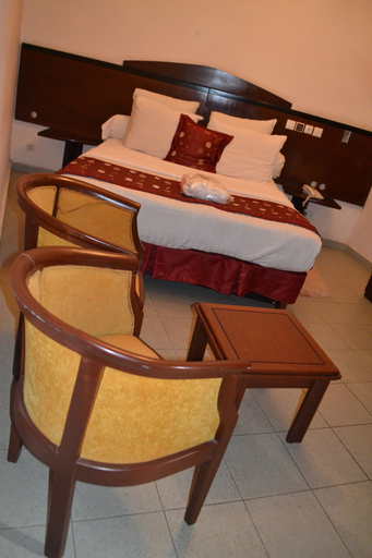 Bedroom 2, Le Luxtral Hôtel, Mfoundi