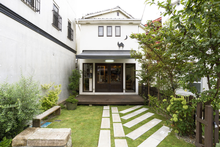 Hostel Yuigahama & Soba Bar, Kamakura