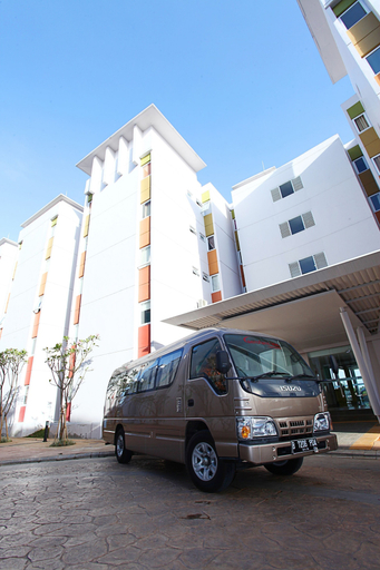 Exterior & Views 5, De Green Inn at aeropolis, Tangerang