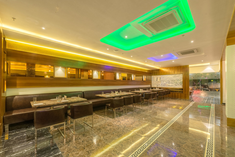Food & Drinks 5, Treebo Empire, Krishna