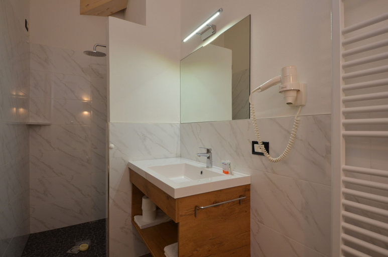 Bathroom 4, Park Hotel Avisio, Trento